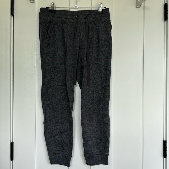 Old navy sweater pants - Picture 1 of 3